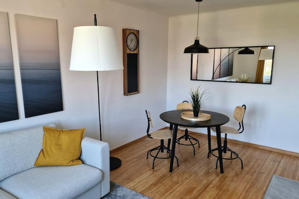 Midnight Blue Oasis - Center, Free Parking Apartman Zágráb Kültér fotó