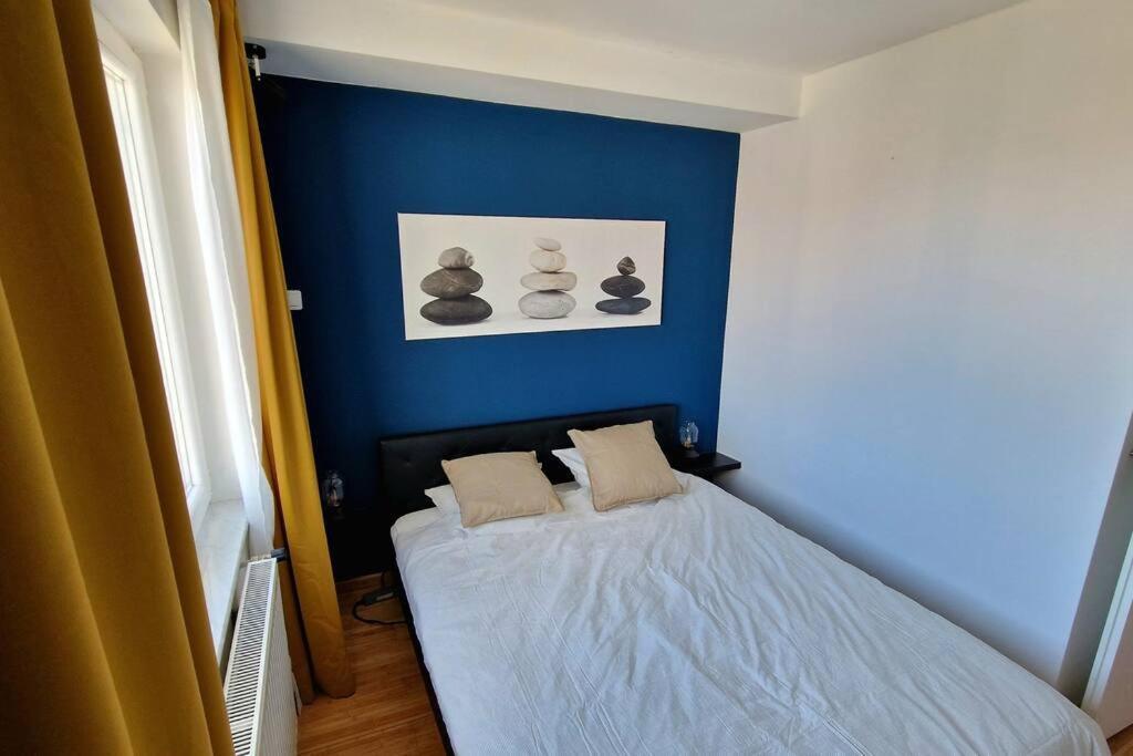 Midnight Blue Oasis - Center, Free Parking Apartman Zágráb Kültér fotó